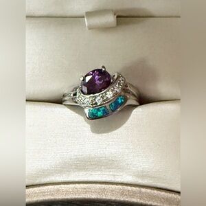 Elegant Silver Fashion Ring with Purple and Green Accents